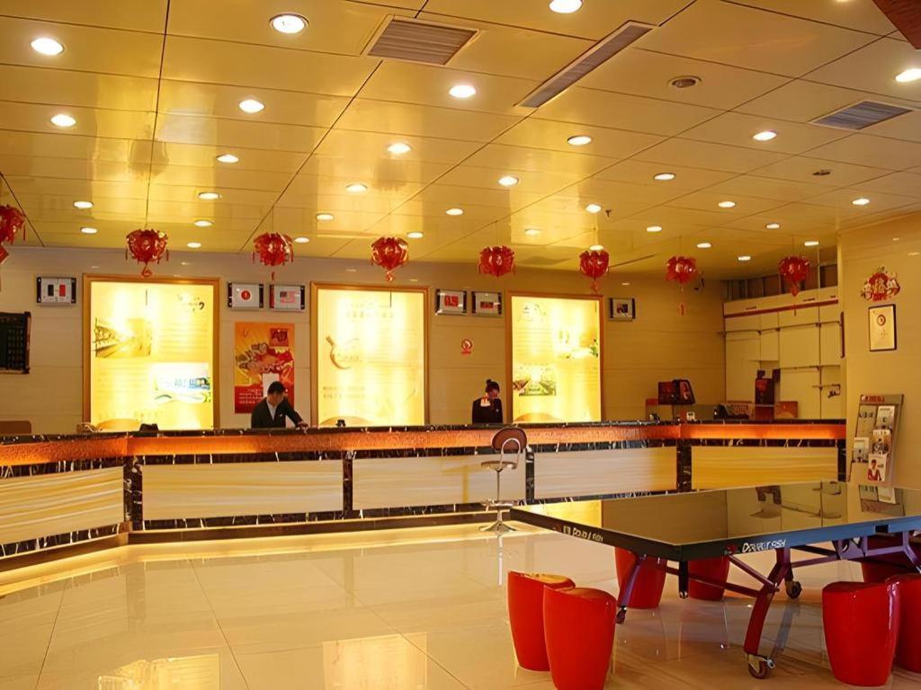 Jinan Yuquan Simpson Hotel Экстерьер фото
