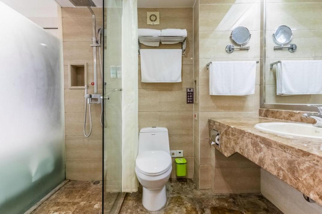 Jinan Yuquan Simpson Hotel Экстерьер фото
