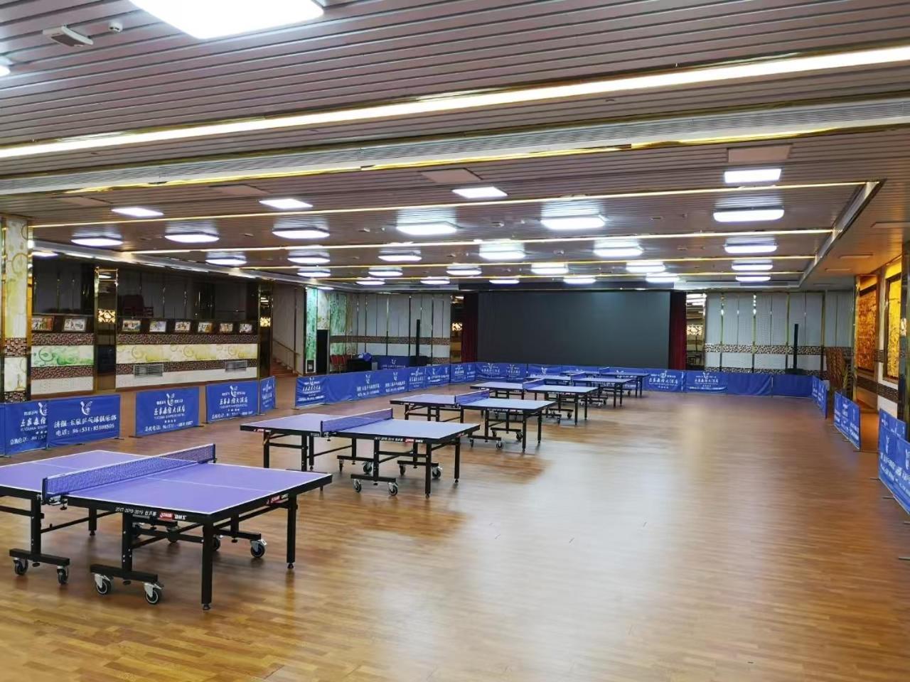 Jinan Yuquan Simpson Hotel Экстерьер фото