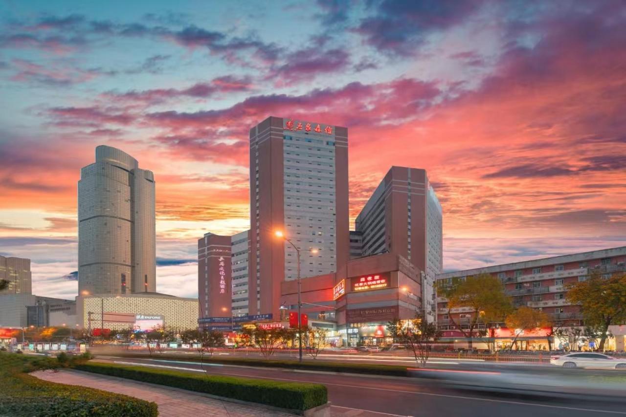 Jinan Yuquan Simpson Hotel Экстерьер фото