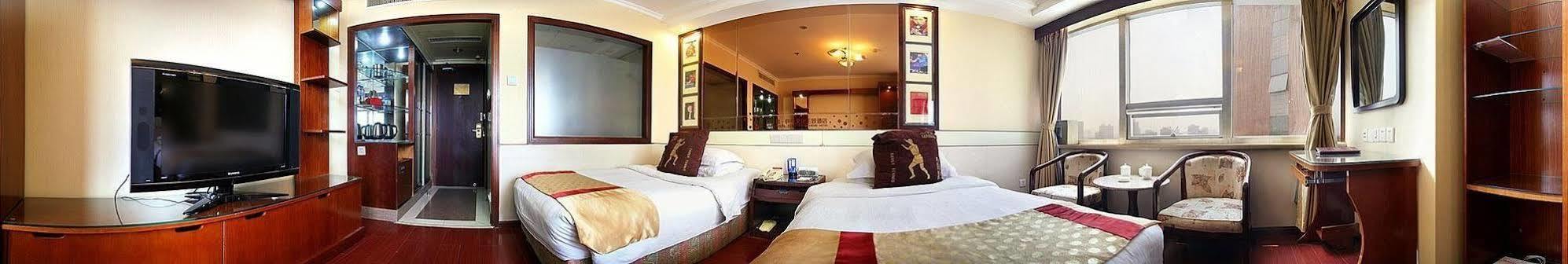 Jinan Yuquan Simpson Hotel Экстерьер фото