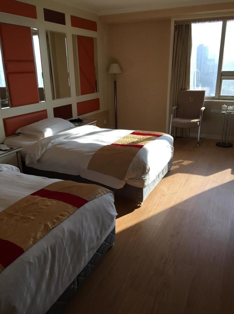 Jinan Yuquan Simpson Hotel Экстерьер фото